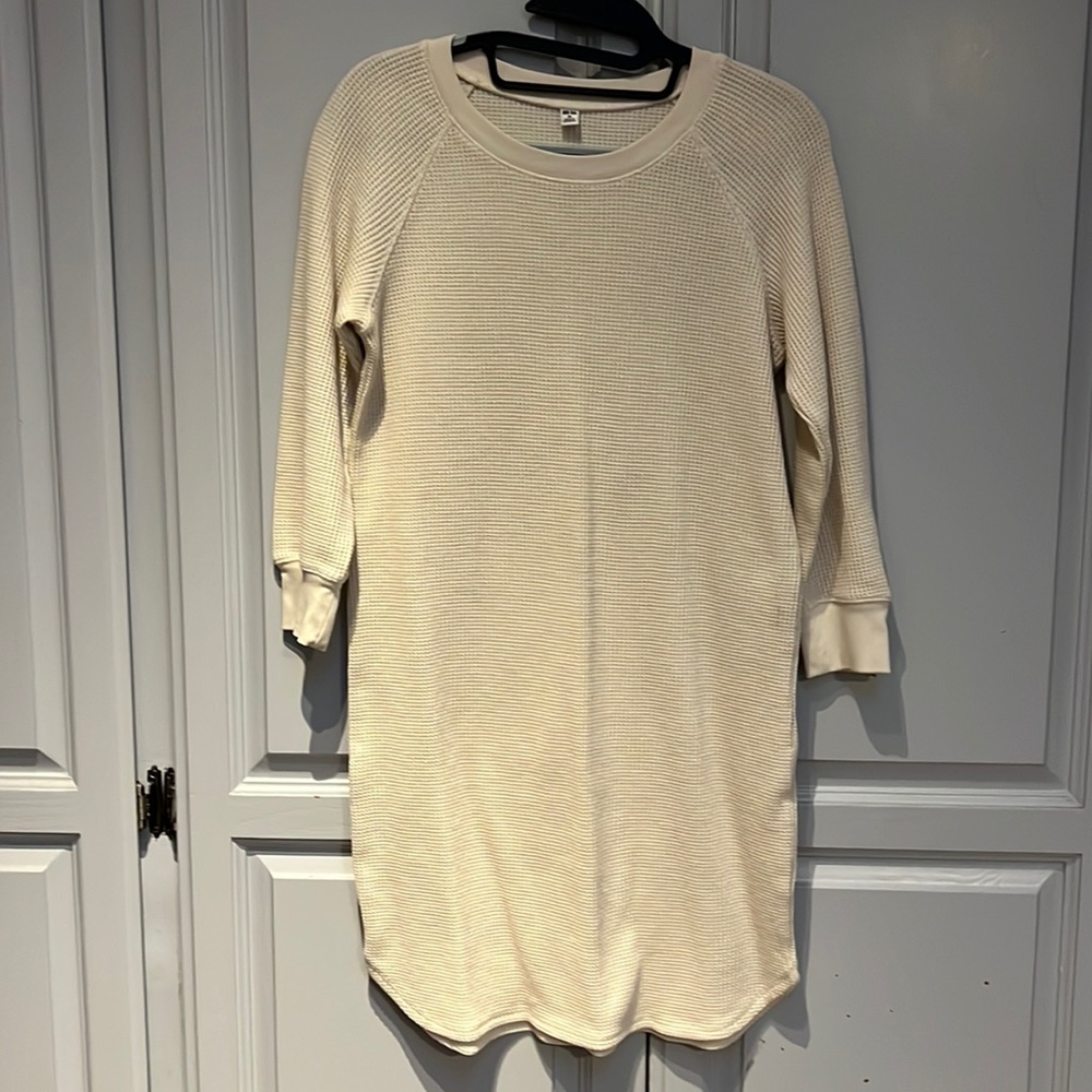 Uniqlo Waffle Dress - Picture 2 of 5